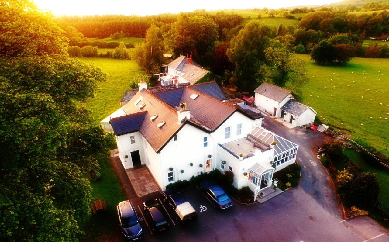 The White House Ξενοδοχείο Sennybridge Εξωτερικό φωτογραφία